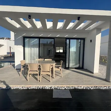 Ferienhaus северный кипр, с видом на море в эсентепе